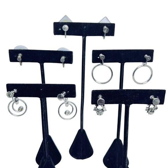 Lot of 5 Vintage Silver Tone Screw Back Earrings (5614) - Picture 7 of 8